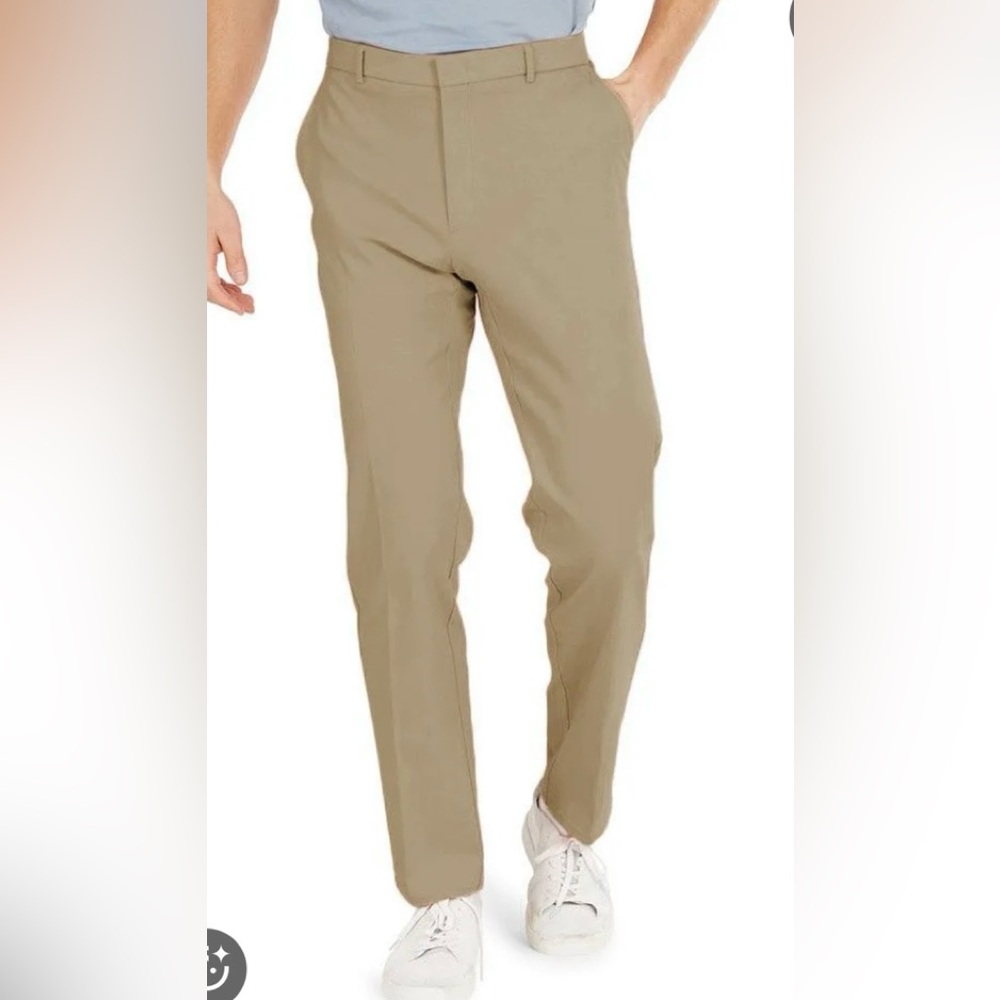 Tommy Hilfiger Men's Khaki Chinos